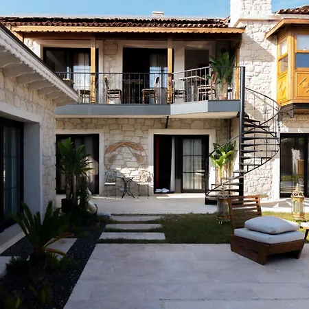 Aura Village Alaçatı