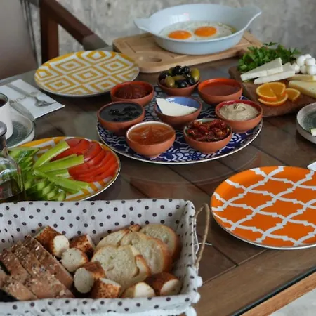 Aura Village Hotel Alaçatı